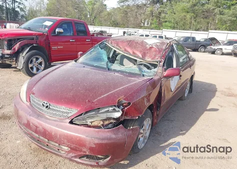 2004 Toyota Camry Le V6 from USA, damaged, VIN 4T1BF32KX4U073166
